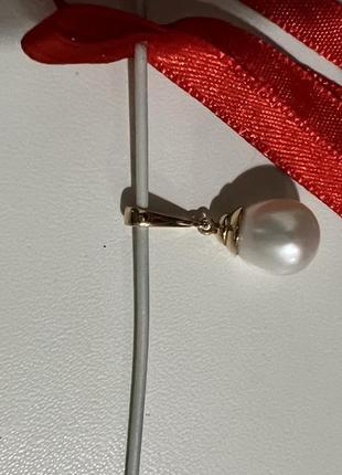 Подвеска жемчуга с золотом