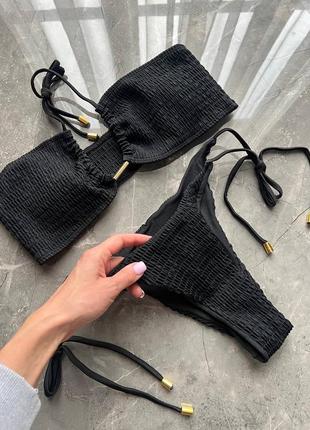 👙купальник бандо из фактурной ткани в виде жатки на завязках
