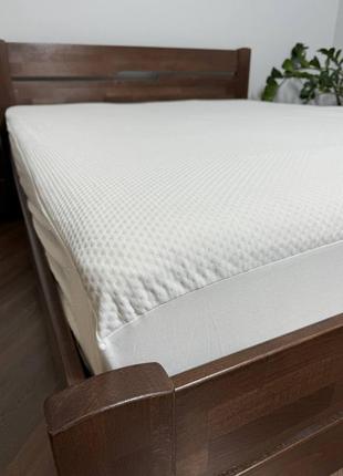 Наматрасник непромокаемый 180*200*30