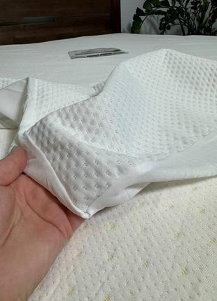 Наматрасник непромокаемый 180*200*30