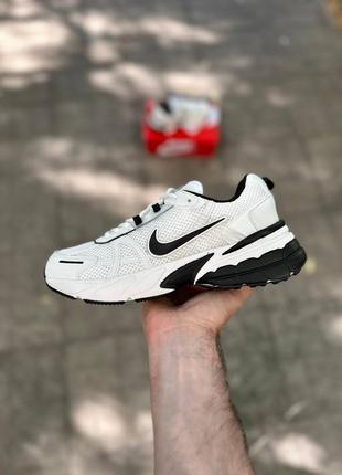 Кросівки nike vomero (1990 грн.)