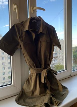 Оливковий комбінезон