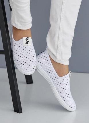 Белые мокасины сеточки