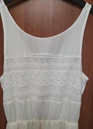 Легкий сарафан с вышивкой