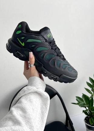 Nike air max plus drift 'black green strike'