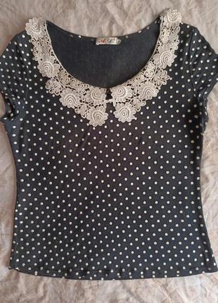 Блуза жіноча чорна з білим мереживним коміром, 42-48