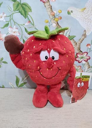 Мягкая игрушка клубничка, китай.