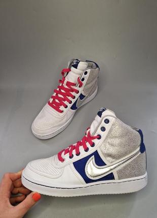 Високі nike