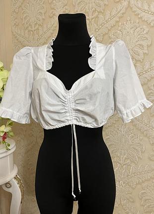 Коротка блуза з пишними рукавами3 фото