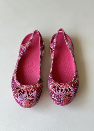 Crocs оригінальні босоніжки