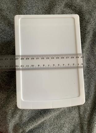 Пластиковий органайзер для косметики або інших дрібничок