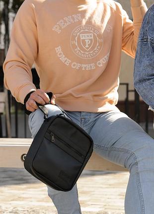 Чоловіча сумка месенджер з екошкіри sambag makros чорна