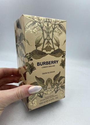 burberry london england show blossom 100 1650