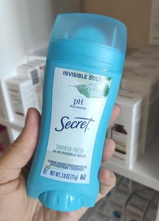 Кремовый твердый дезодорант-антиперспирант secret shower fresh