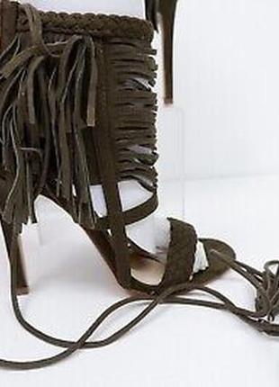Босоніжки на каблуку хакі heels