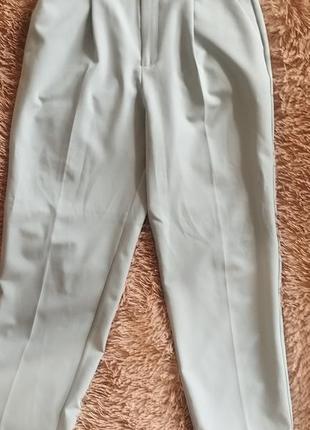 Брюки со стрелками