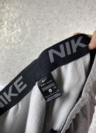 Мужские серые спортивные штаны nike dri-fit5 фото