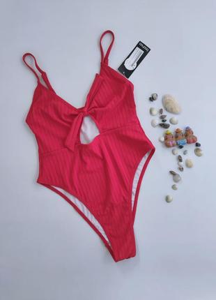 Червоний суцільний  закритий купальник у рубчик з високою посадкою boohoo uk 8, 36, s