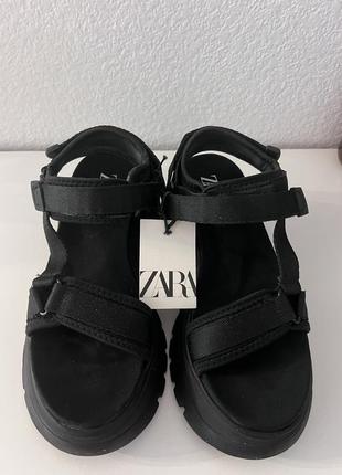 Босоножки zara
