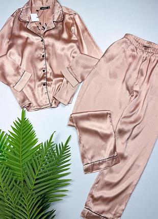 Рожева атлсна пудрова піжама