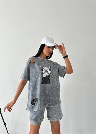 Костюм с шортами