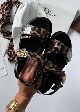 Сандалии в стиле dior босоножки