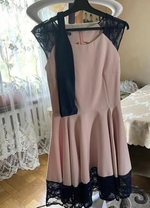 Платье женское