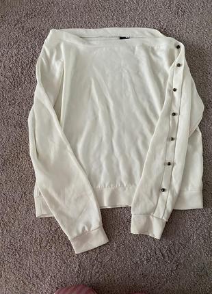 Красивая блуза на одно плечо