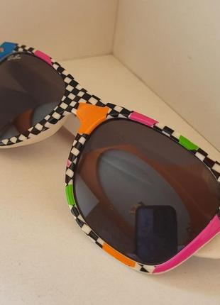 Окуляри сонцезахисні