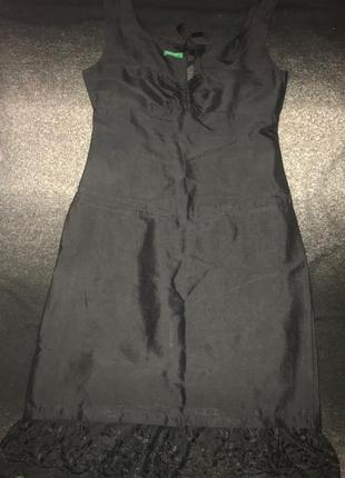 Шелковое платье benetton оригинал