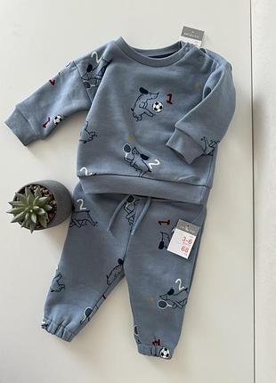 Новенький костюмчик primark