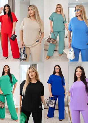Спортивний костюм з коротким рукавом disigned