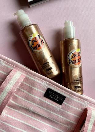 Бронзатор з шимером coco peach radiant body glow з вітаміном с victoria's secret pink вікторія сікре