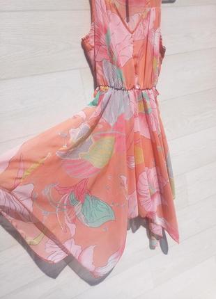 Нежное цветочное летнее платье