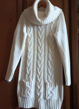 Вязаное платье