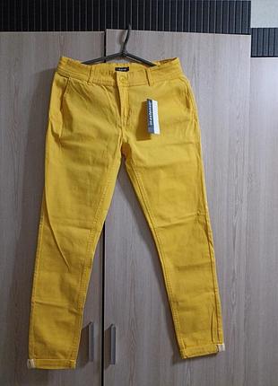 Брюки штани