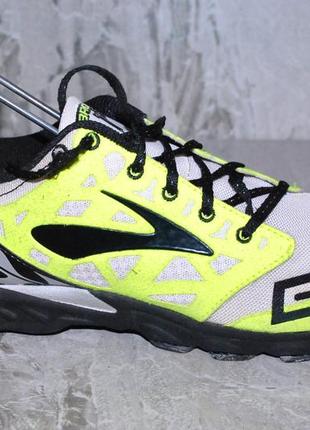 Кроссовки brooks 42 размер