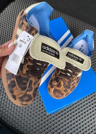 Кеди Palace x adidas Ultra Boost 2021