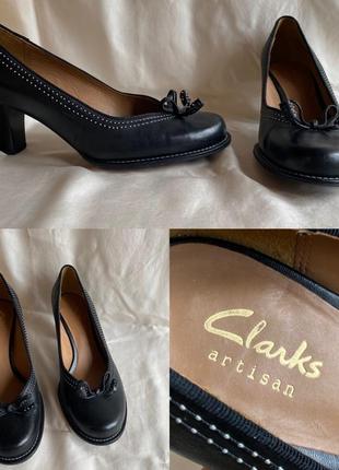 Туфлі clarks1 фото