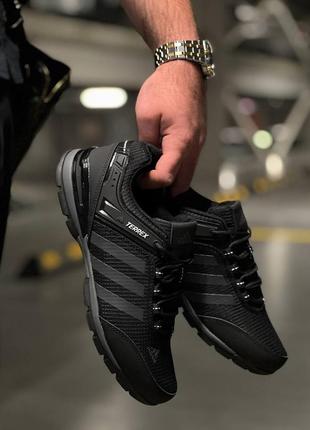Р.44 кросівки adidas terrex light black white ad024