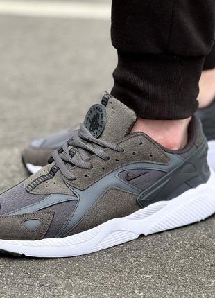 Кросівки чоловічі nike air bruin