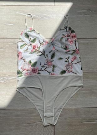 Боді мереживний в квітковий принт від topshop