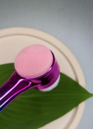 Щеточка для умывания лица