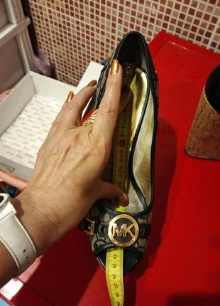 Босоножки на танкетке платформе "michael kors" 39-408 фото