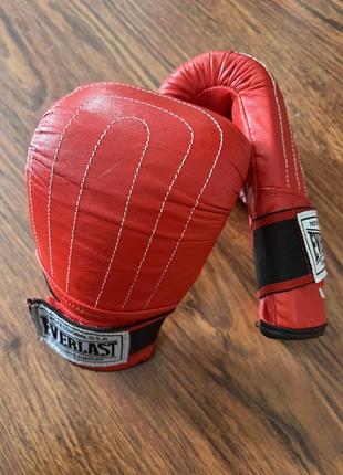 Перчатки боксерские everlast