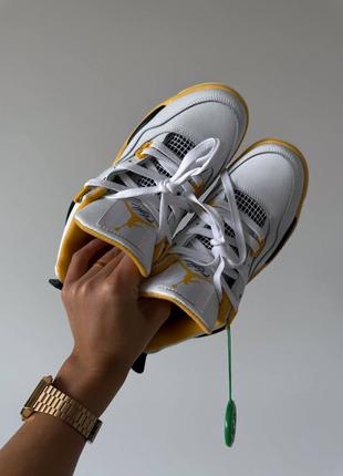 Жіночі кросівки топ 🏜️