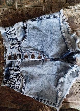 Продам шорты