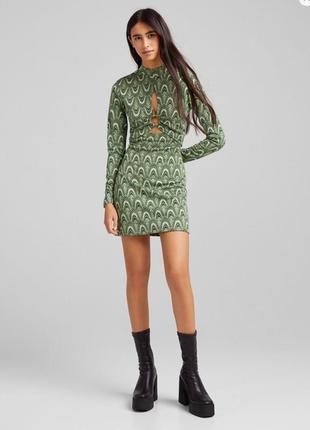 Брендове стильне плаття bershka турція етикетка