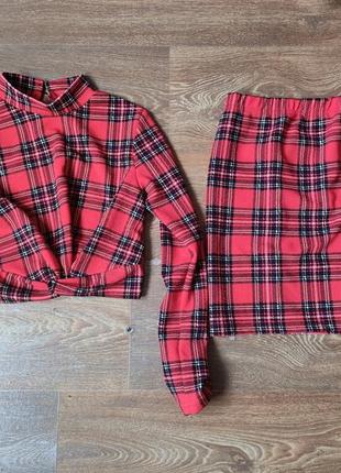 Комплект для дівчинки 11-12 років .топ і спідниця для дівчинки