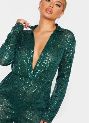 Комбенизон prettylittlething паетки и глубокое декольте